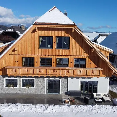 Schitter-appartements شقة *